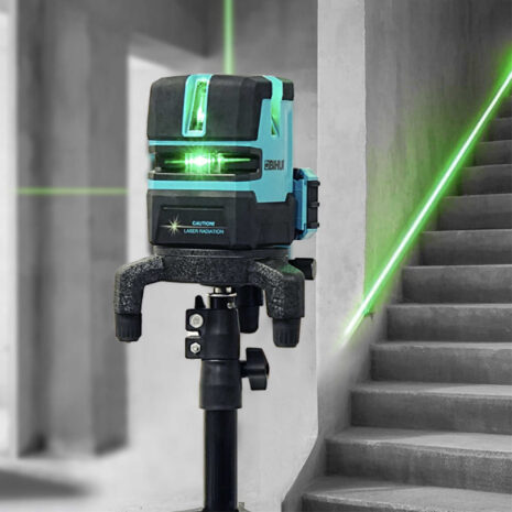 Niveau laser sur batterie 5 points - IP54 (4) Niveau laser sur batterie 5 points - IP54 (1)